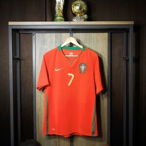 Portugal 2008/2010 Home Jersey – Cristiano Ronaldo #7 – Large –(MPN: 265759-611)